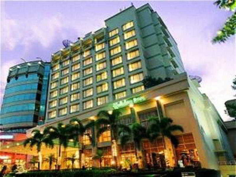 Hotel Trio Bandung Zewnętrze zdjęcie