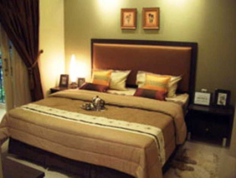 Hotel Trio Bandung Zewnętrze zdjęcie